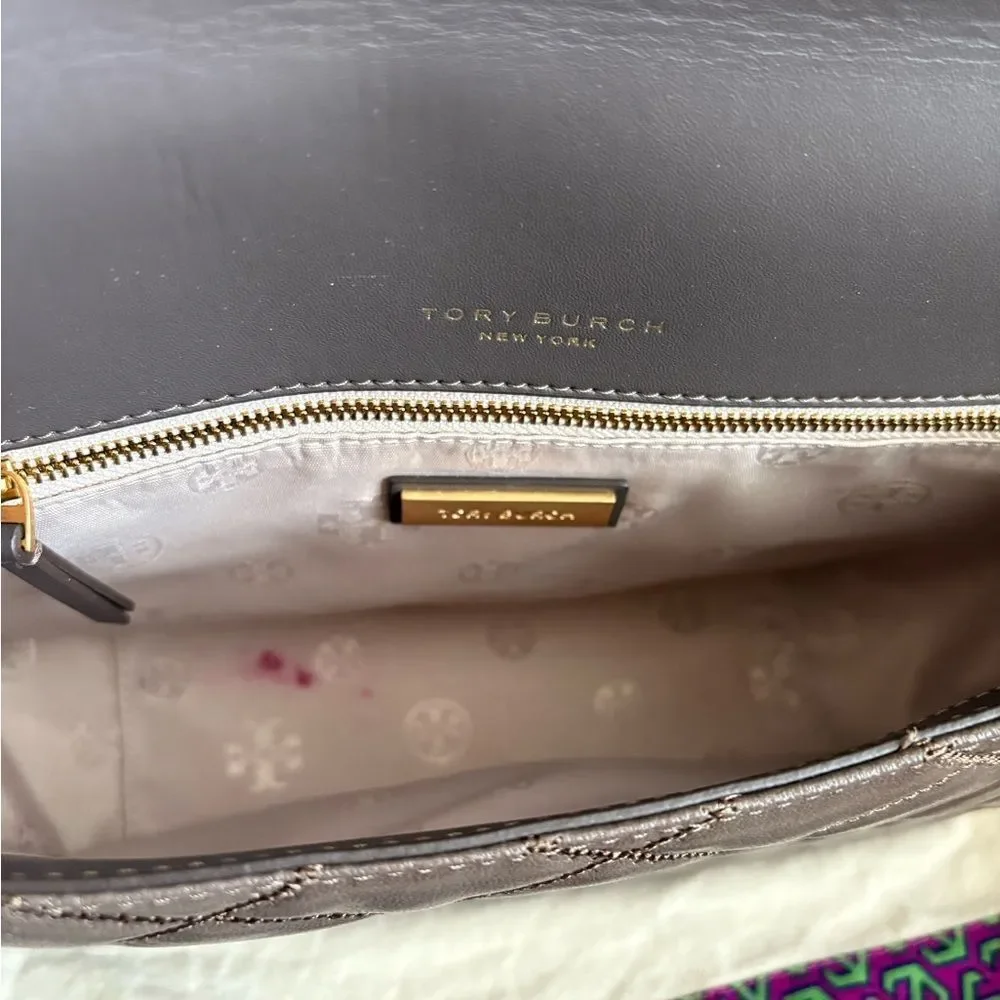 Tory Burch Will Bag and Wallet - Picture 7 of 9